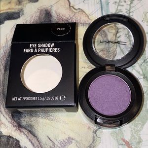 MAC COSMETICS BNIB PLUM eyeshadow RARE